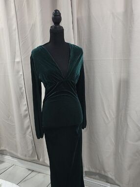 SHEIN Dark Green Velvet Long Sleeve Maxi Dress